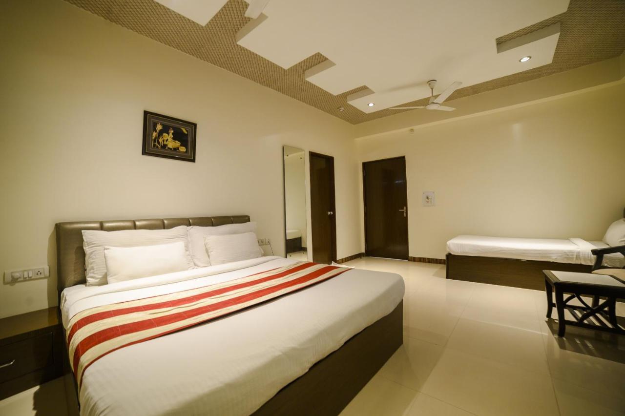 Hotel Karan Vilas Agra  Esterno foto