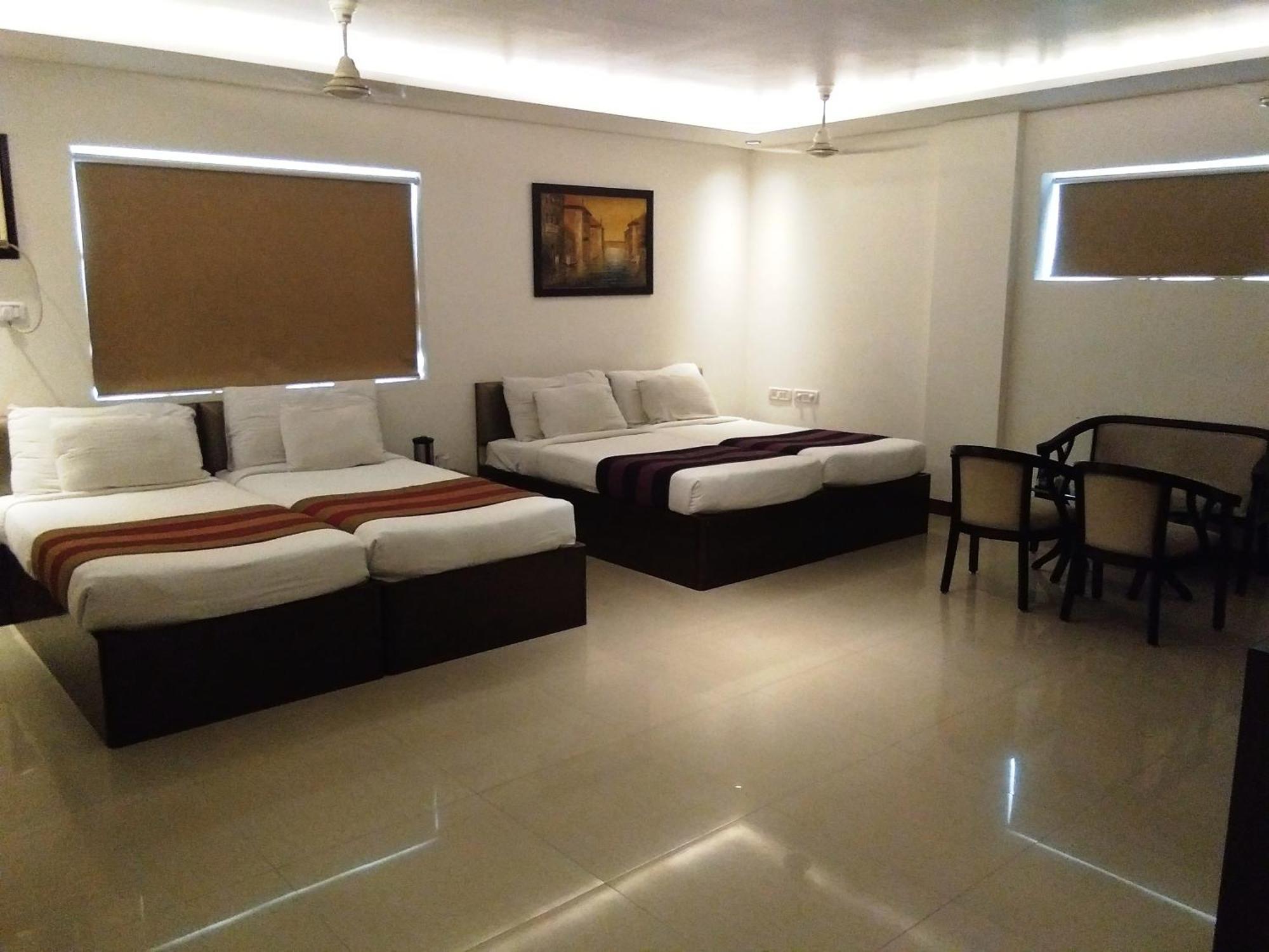Hotel Karan Vilas Agra  Esterno foto